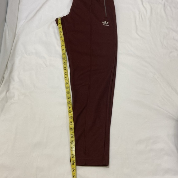 Adidas,Women’s Burgundy and multi color Sweatsuit.Size-M top,L pants - Picture 15 of 16